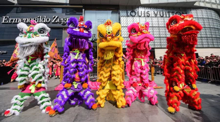 1665321043.jpg 舞狮表演